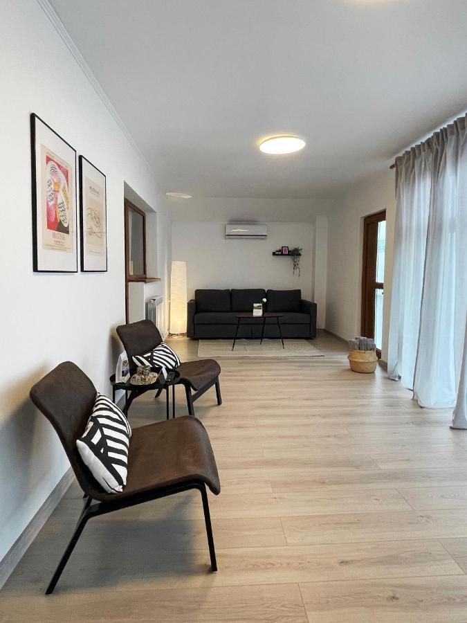 Apartament La Terrasse Sarichioi Екстер'єр фото