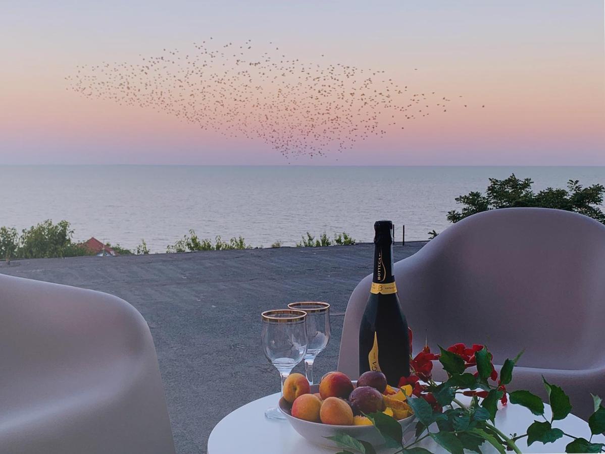 Apartament La Terrasse Sarichioi Екстер'єр фото